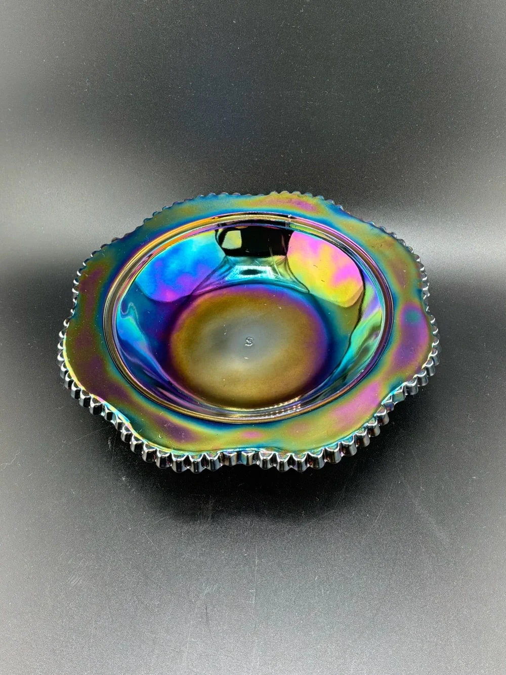 L.E Smith Carnival Glass Covered Butter Dish - Rainbow Finish